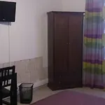 Bed & Tower فندق مبيت وإفطار بيزا