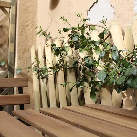 Bed & Tower Bed & Breakfast 3*