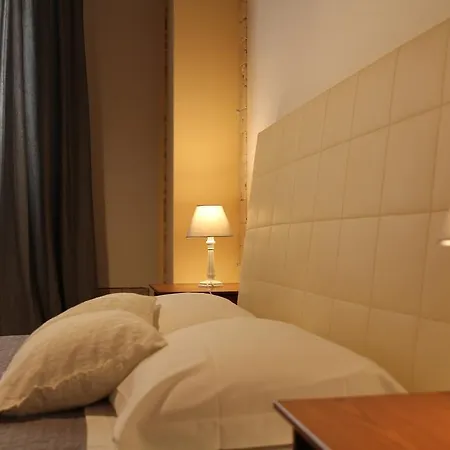 Bed & Tower Bed & Breakfast Pisa
