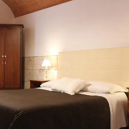 Bed & Tower 4* Pisa