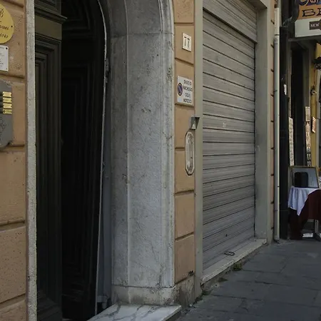 Bed & Tower Couette-café 4*