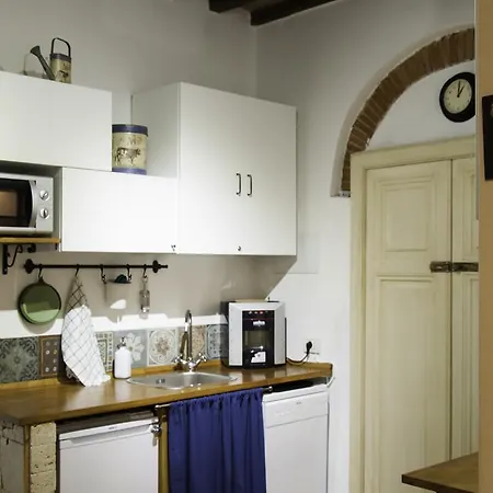 Bed & Tower Couette-café Pise